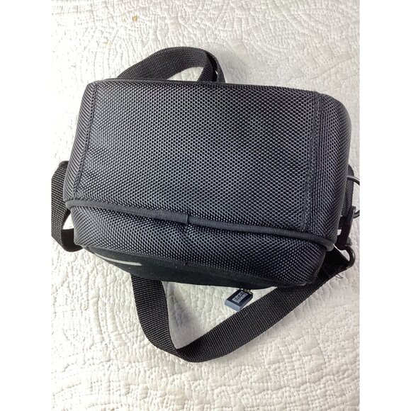 Kenneth Cole Reaction Black Mini Crossbody Camera Bag*Many Zip Pockets*EUC - Picture 6 of 9